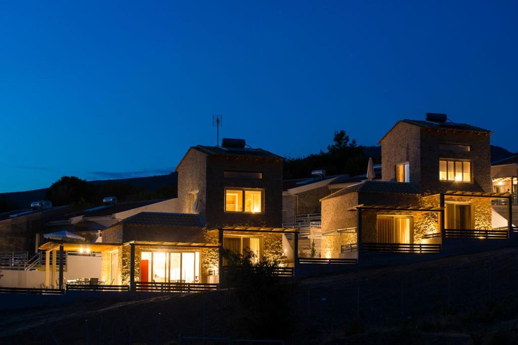 Mare Pedra Villas Skála Marión Buitenkant foto