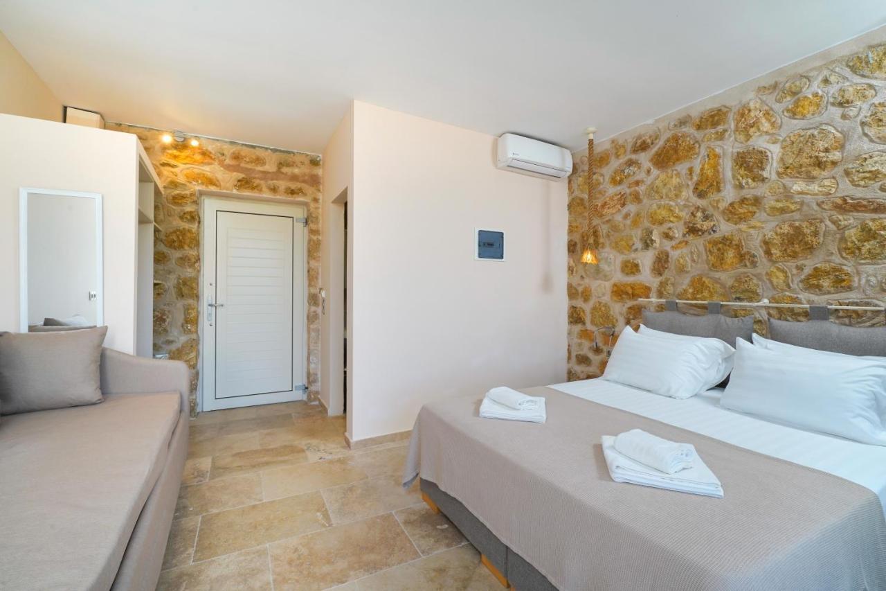 Mare Pedra Villas Skála Marión Buitenkant foto